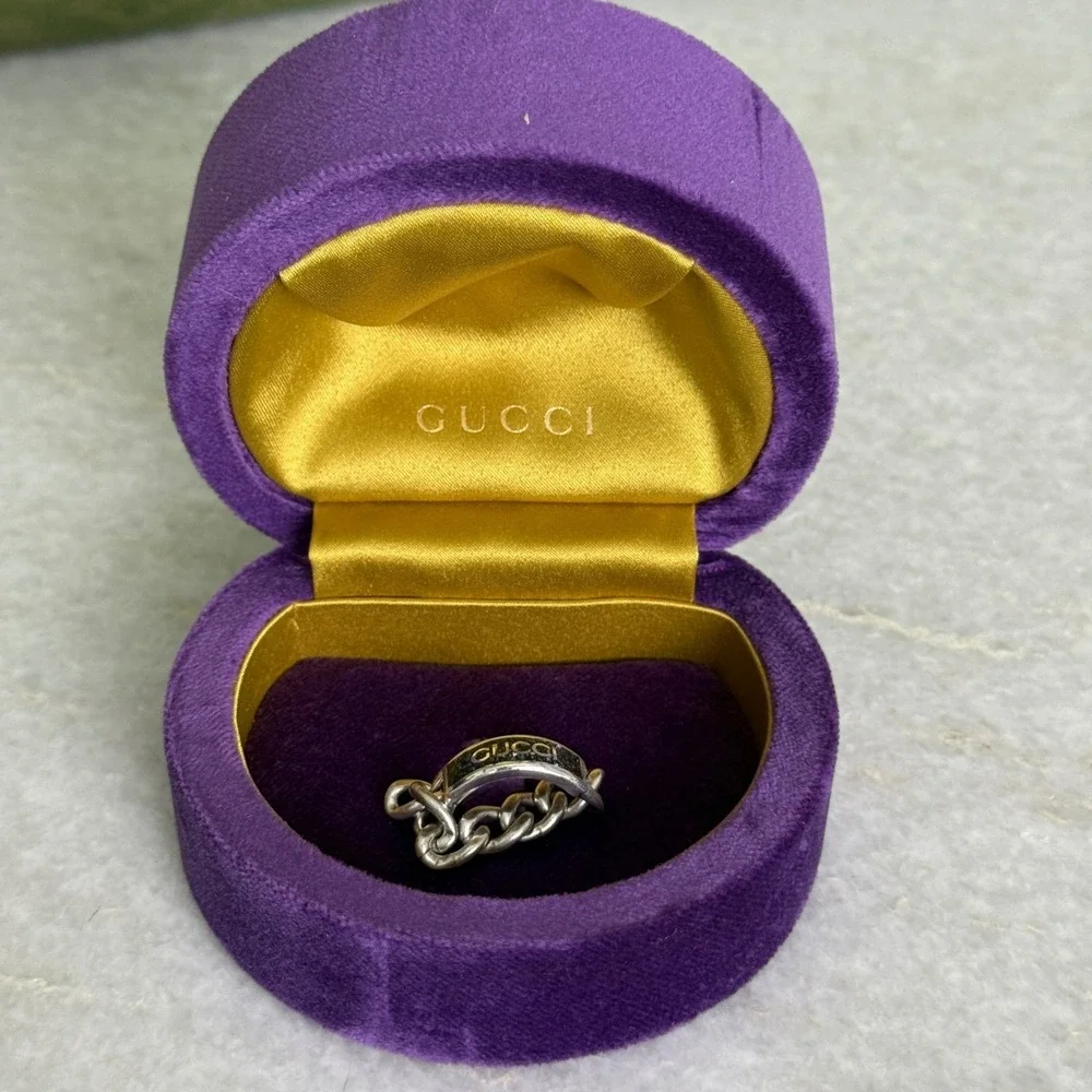 Gucci 678711 Unisex Sterling‎ Silver Chain Ring with Black plaque, SZ 18